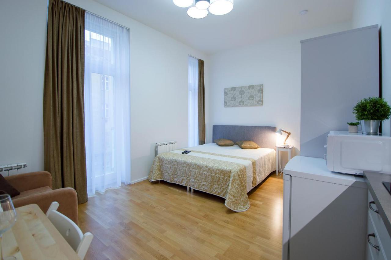 Modern Apartment Pricna 4 Прага Экстерьер фото